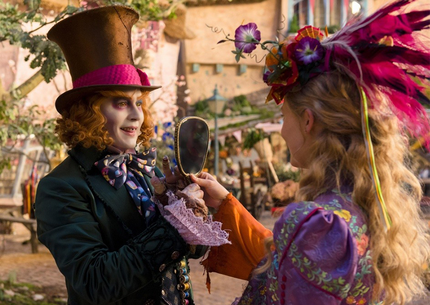 Алиса в Зазеркалье