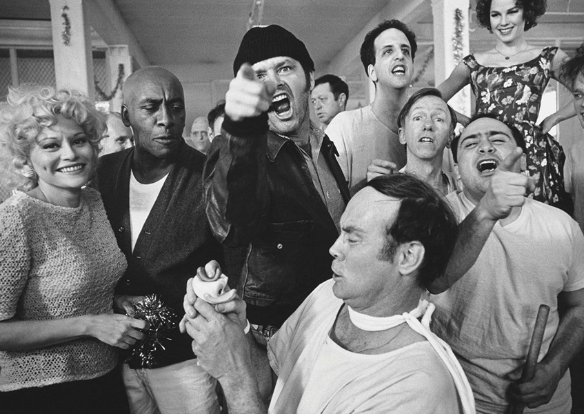 уступай дорогу дуракам 