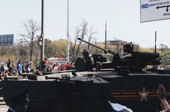Парад Победы 9 мая