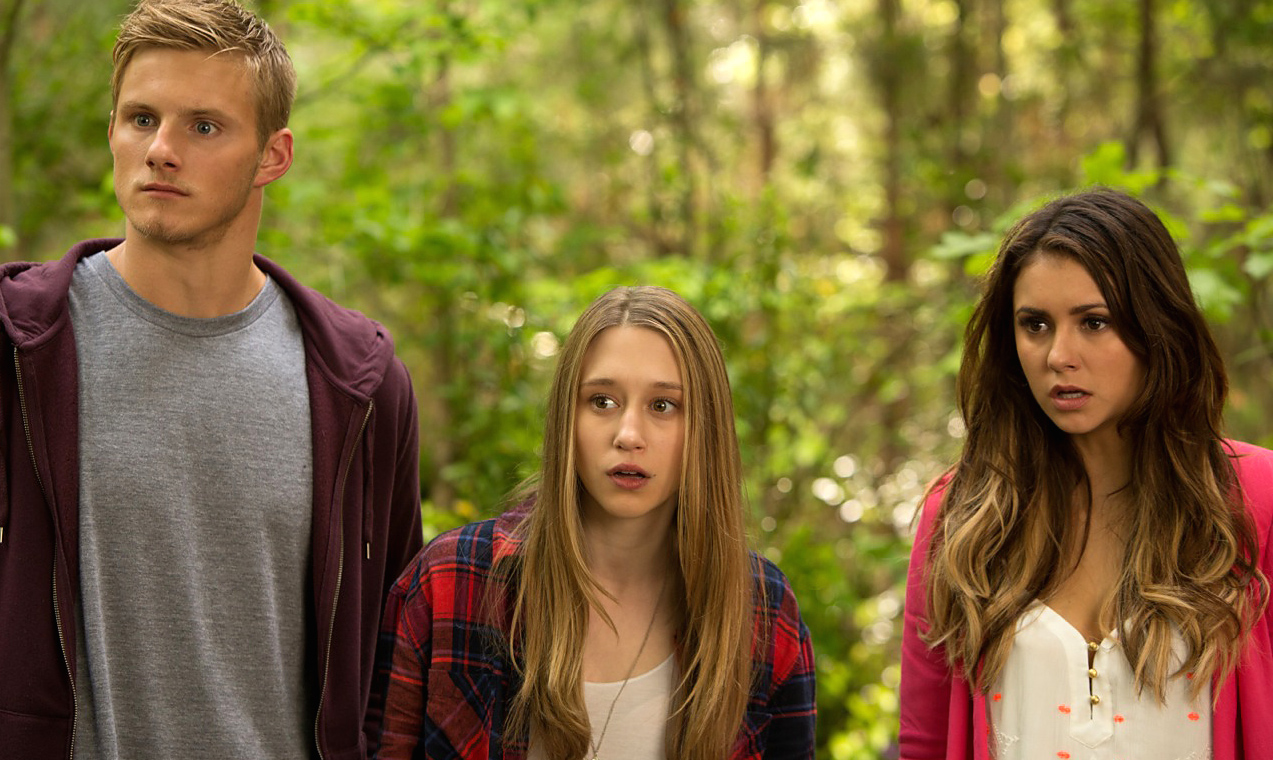 Нина Добрев