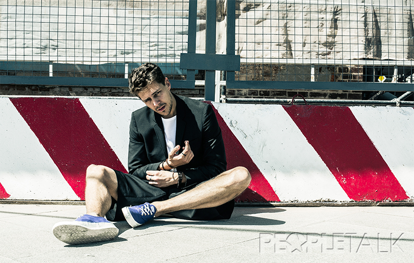 Милош Бикович