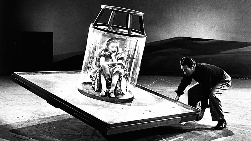 Алиса в стране чудес