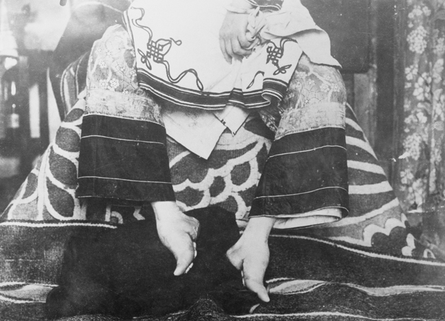 «ножка лотоса» из Китая