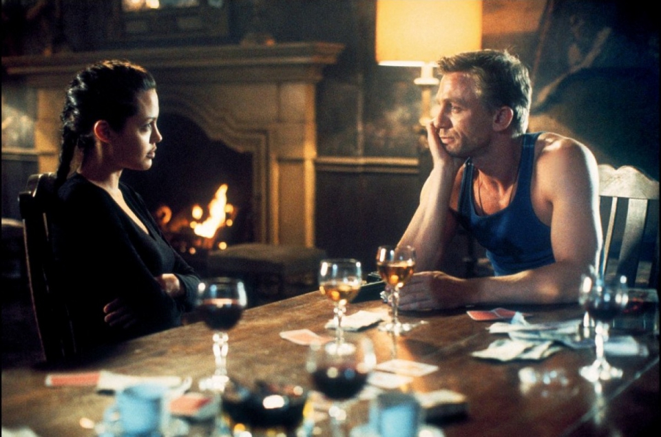 Лара Крофт: Расхитительница гробниц