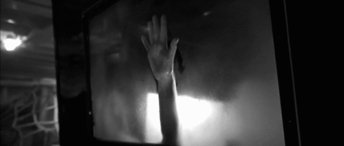 Самые отвратительные постельные сцены в кино