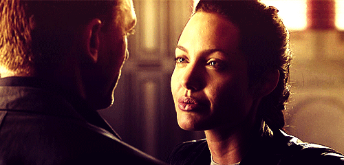 Анджелина Джоли