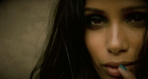 Фрида Пинто