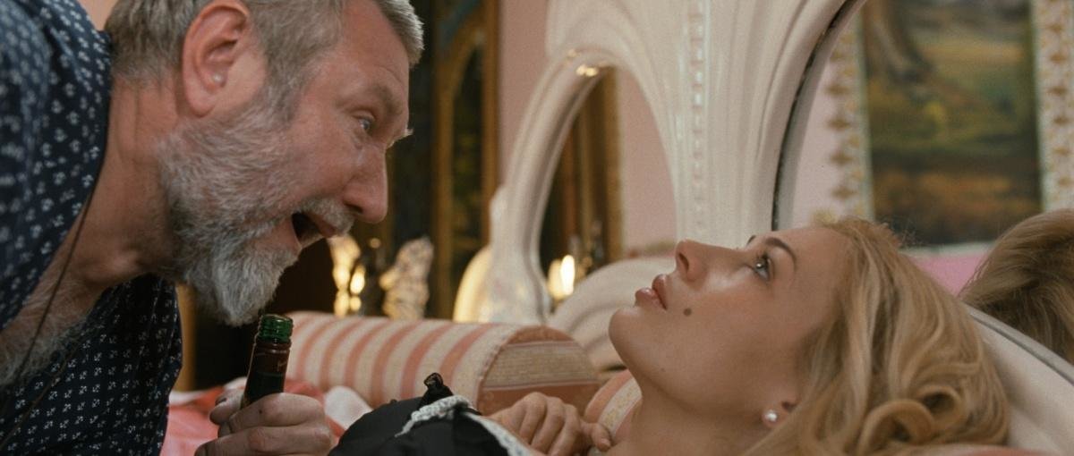 Марина Орёл, сериал Клуб