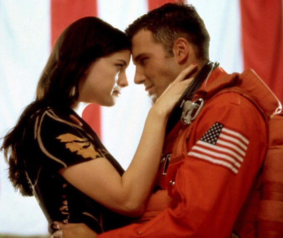 Топ-15 самых грустных песен в мире