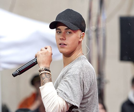 Джастина Бибера избил поклонник