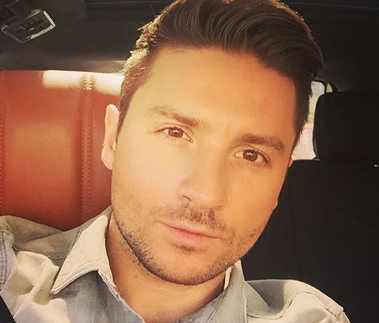 Сергей Лазарев напугал фанатов падением в оркестровую яму