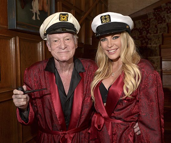 Хью Хефнер продал особняк Playboy за рекордную сумму