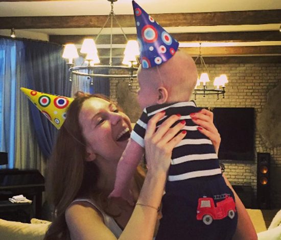 Как Наталья Подольская поздравила своего сына