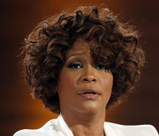 Вещи Уитни Хьюстон продадут с аукциона