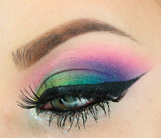 Макияж в стиле Tie-Dye