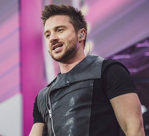 Школьник феерично спародировал выступление Лазарева