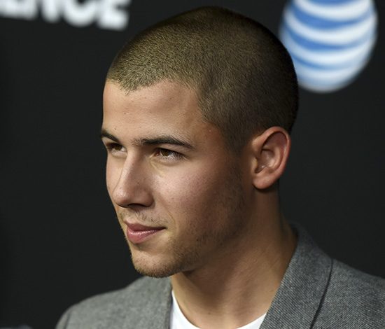 Ник Джонас признался Майли Сайрус в чувствах