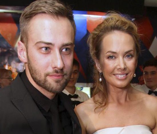 Родные Жанны Фриске наконец-то встретились с сыном звезды