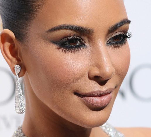 Ким Кардашьян показала себя без макияжа и фильтров