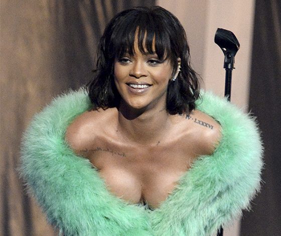 Шок! Модный провал Рианны