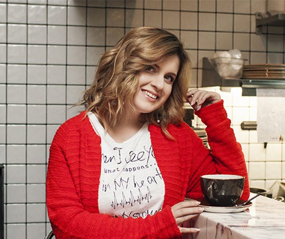 Анастасия Денисова вышла замуж в свой день рождения