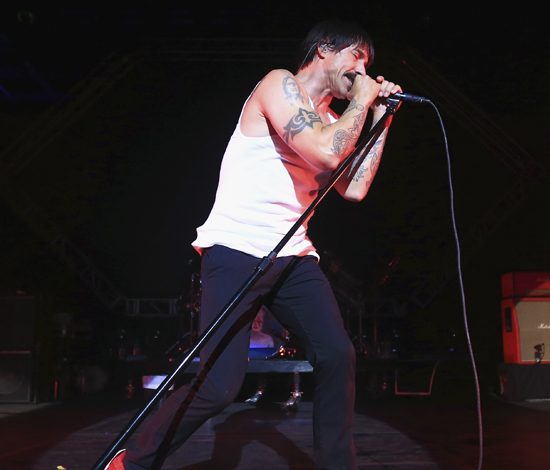 Вокалист Red Hot Chili Peppers Энтони Кидис доставлен в больницу