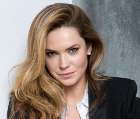 Катя Жаркова родила дочку