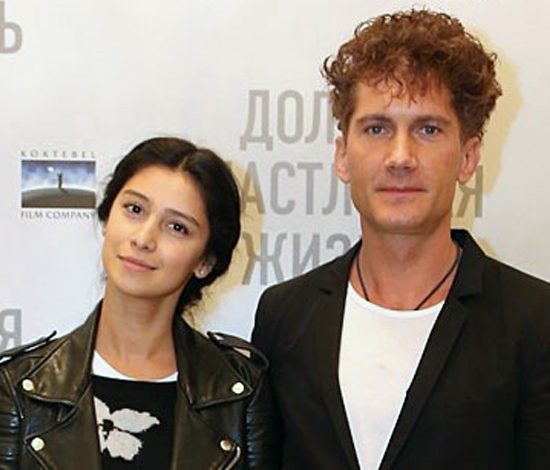 Равшана Куркова и директор «Главкино» Илья Бачурин расстались