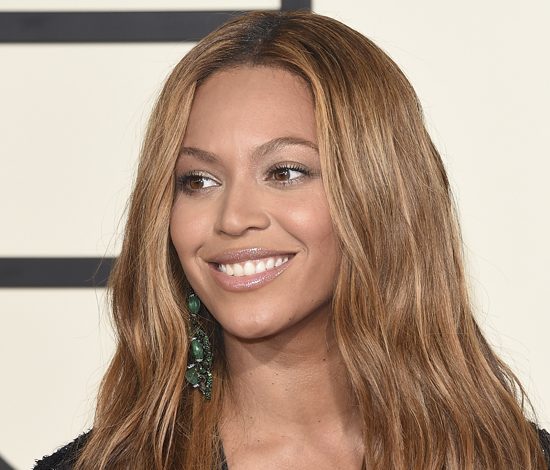 Почему Бейонсе отменила очередной концерт?