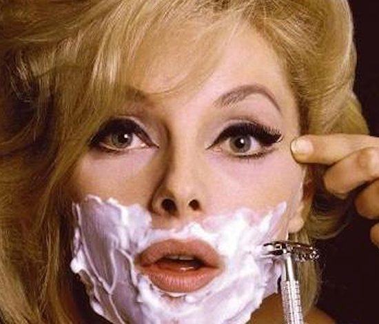 Мужская косметика для женщин