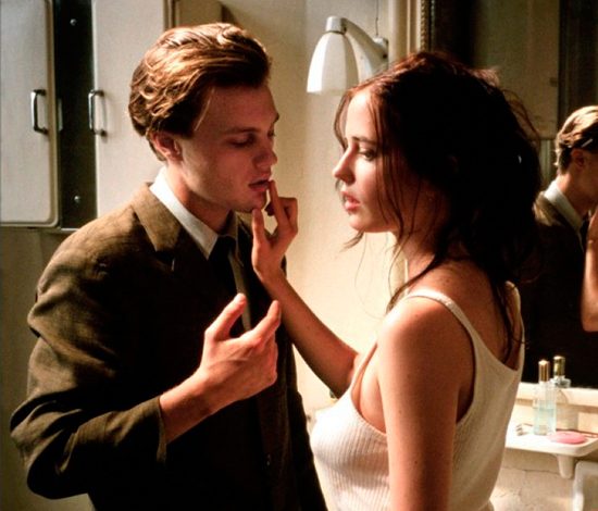 Актеры в откровенных сценах без дублеров. Часть 2