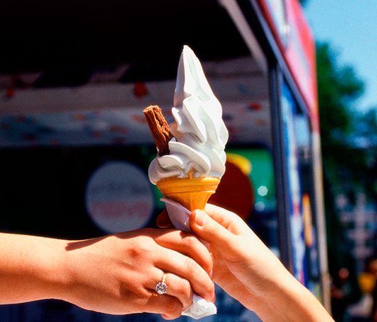 Куда пойти на майские праздники в Москве