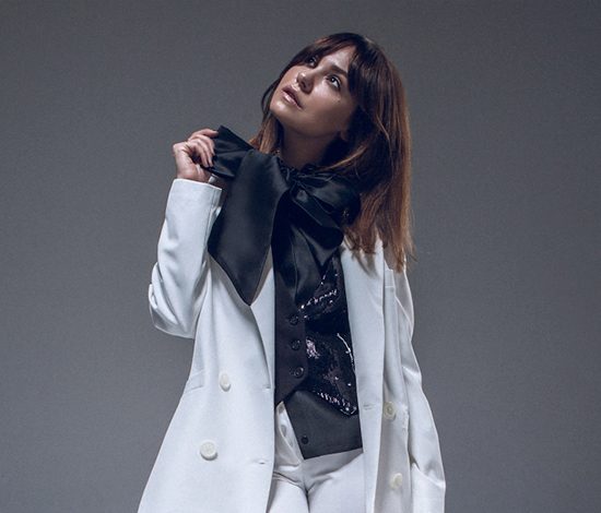 Девушка недели: Софи Елисеева