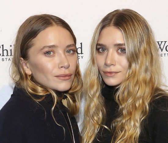 Мэри-Кейт и Эшли Олсен сделали первое селфи