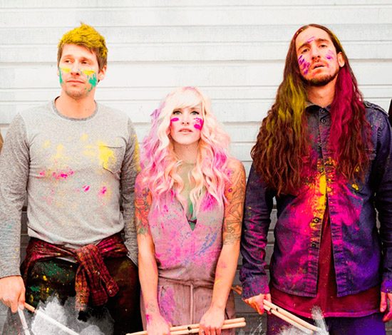 Как сыграть Hello Адель при помощи подручных материалов