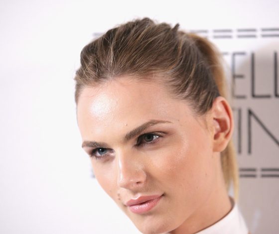 Трансгендер Пежич впервые появилась на обложке как женщина