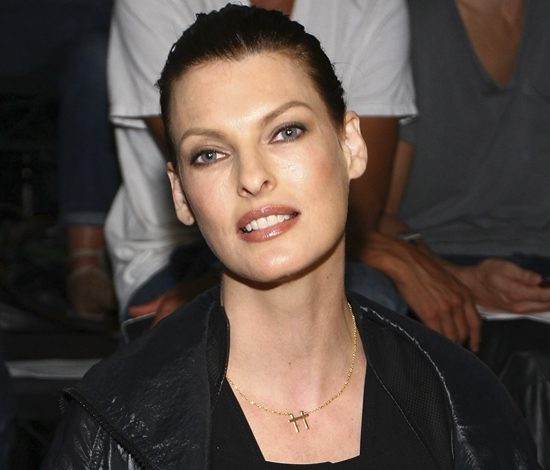 Модель Линда Евангелиста сильно прибавила в весе