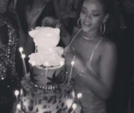 Кто организовал день рождения Рианны