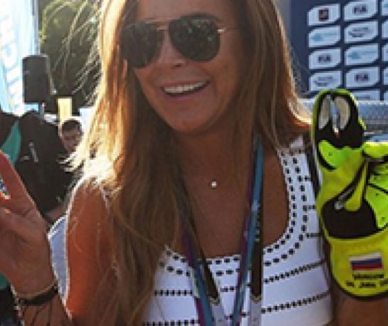 Линдси Лохан прилетела в Москву на выходные