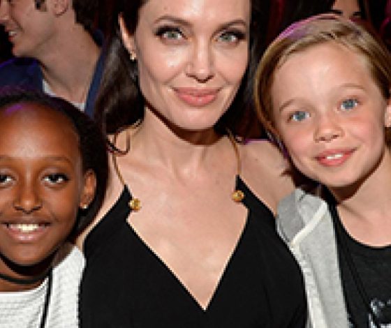 Новые фото повзрослевших детей Анджелины Джоли и Брэда Питта