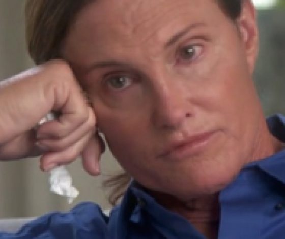 Кейтлин Дженнер впервые появилась на людях