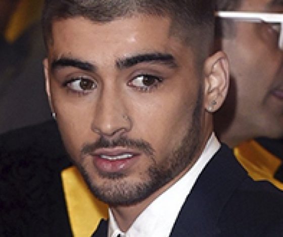 Бывший участник группы One Direction Зейн Малик перекрасился