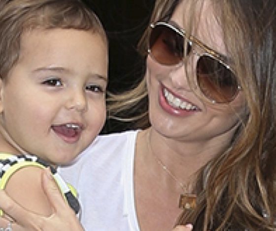 Как Миранда Керр воспитывает своего сына