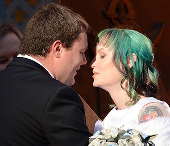 Фанаты «Звездных воин» сыграли свадьбу в костюмах из фильма