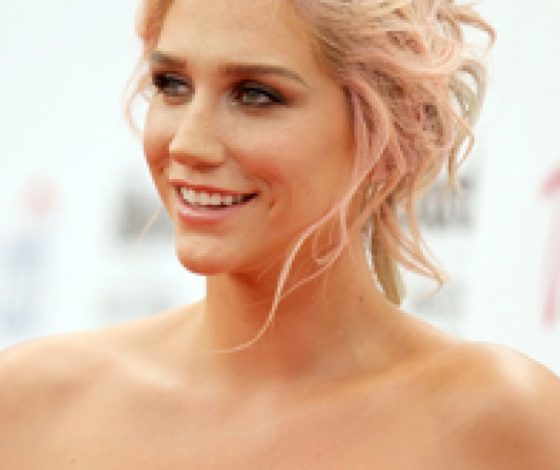 Кеша рассказала об анорексии и лечении в клинике