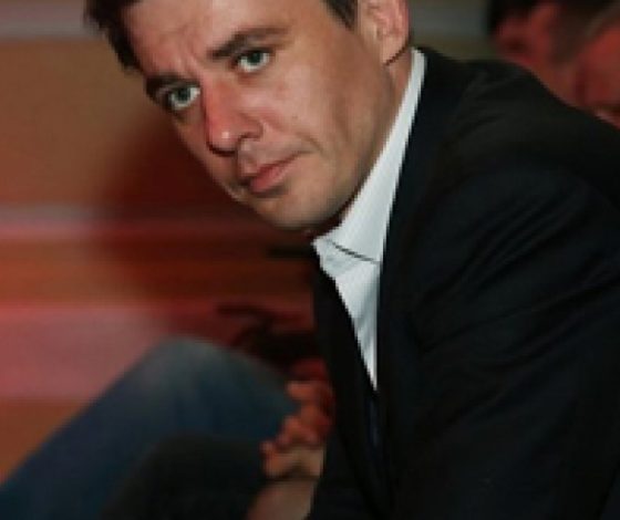 Игорь Петренко показал фото новорожденной дочери