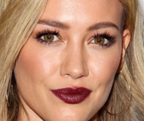 Хилари Дафф разделась для обложки Shape