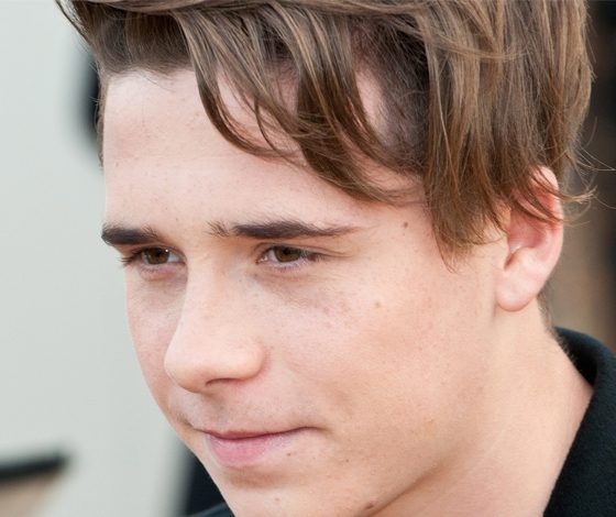 Бруклин Бекхэм поддерживает сына Мадонны