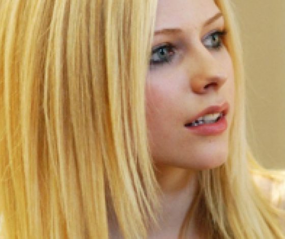 Аврил Лавин рассказала о страшной болезни