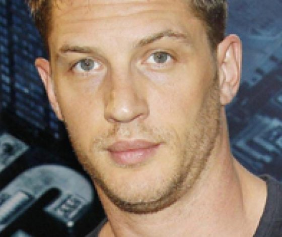 Том Харди шокировал откровенными фото